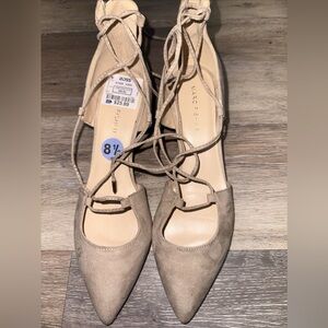 Marc Fisher Zip Up Beige Suede Pointed Toe Size 8.5M Ankle Tie